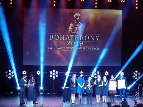 BohaterON