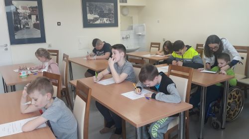 Szkolny konkurs czytelniczy: „Książka - to mój przyjaciel”   