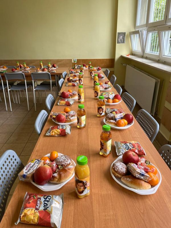 Dzień Dziecka w filii szkoły w Abramowicach i w Klinice