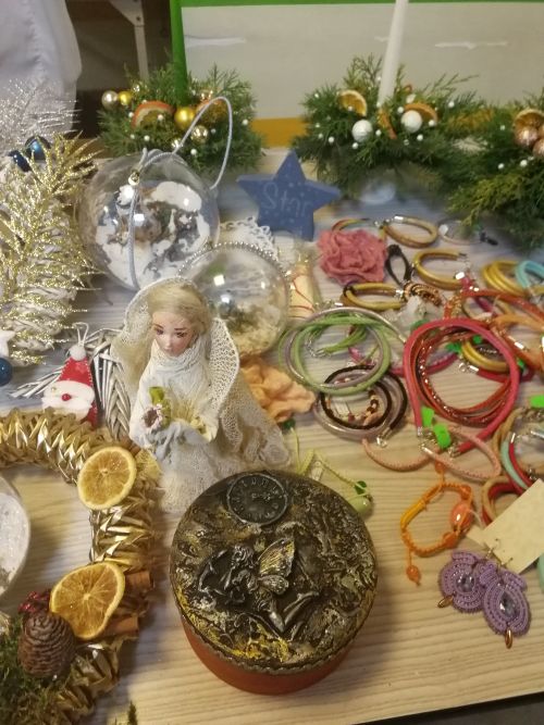 Kiermasz bożonarodzeniowy