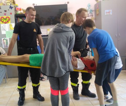 Wizyta strażaków w filii szkoły